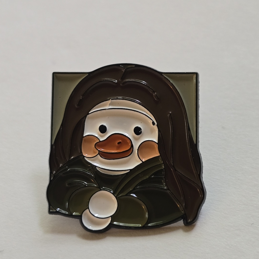 Mona Lisa as a Duck Pin